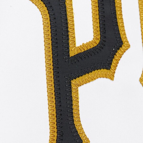 Roberto Clemente Pittsburgh Pirates Mitchell & Ness Cooperstown Collection Legends Lightweight Satin Raglan Full-Snap Jacket - White/Black