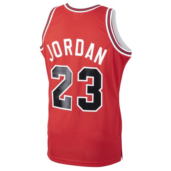 Michael Jordan Chicago Bulls Mitchell & Ness 1984/85 Hardwood Classics Rookie Authentic Jersey - Red