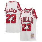 Michael Jordan Chicago Bulls Mitchell & Ness Youth 1997/98 Hardwood Classics Authentic Jersey - White